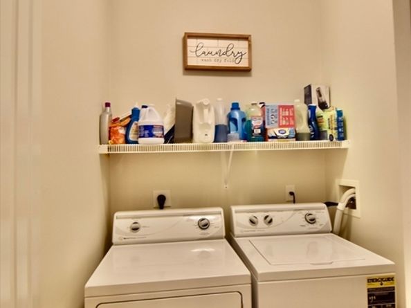 73 Plummer Ave 73, Northbridge MA 01588