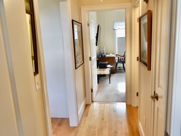 73 Plummer Ave 73, Northbridge MA 01588