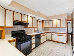 229 Elm St, Medford MA 02155