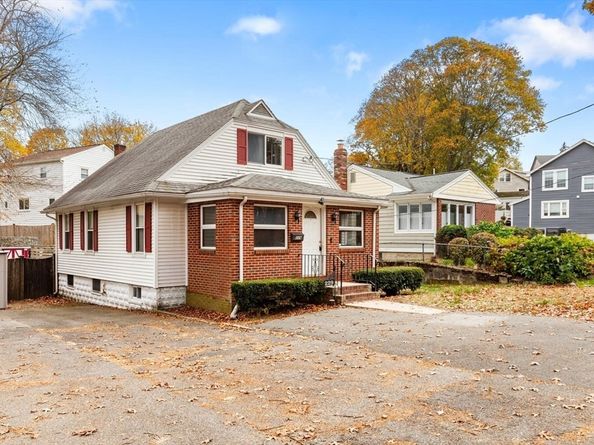 229 Elm St, Medford MA 02155