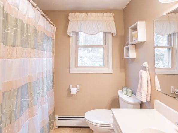 36 Westborough St, Worcester MA 01604