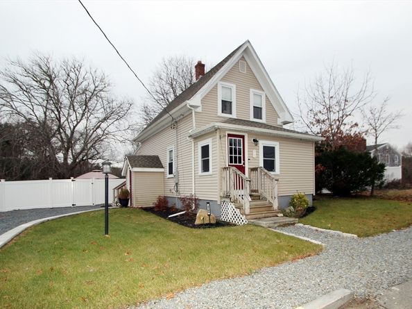 2795 Cranberry Hwy, Wareham MA 02571