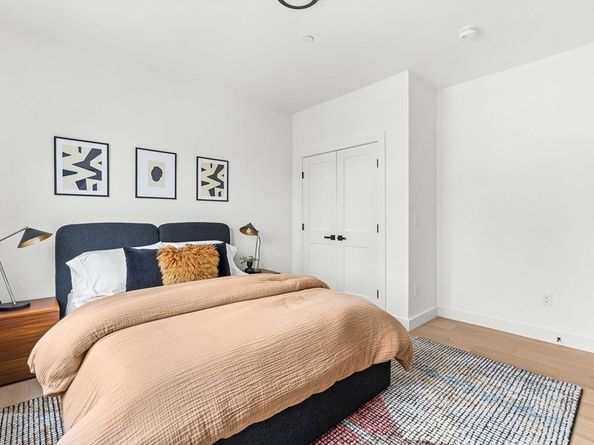 12-14 Sylvan St. 2, Melrose MA 02176