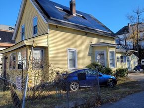 49 Birch St, Worcester MA 01603