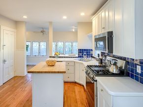 31 Marion St, Natick MA 01760