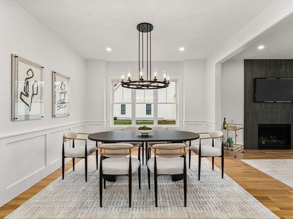 6 Callahan Drive, Woburn MA 01801