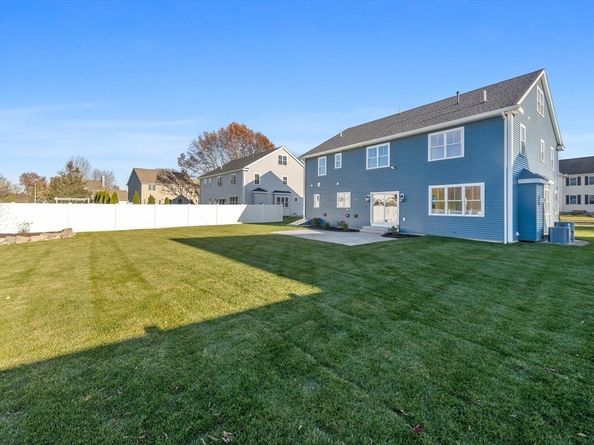 6 Callahan Drive, Woburn MA 01801