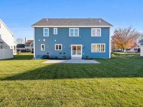 6 Callahan Drive, Woburn MA 01801