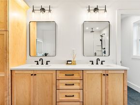 6 Callahan Drive, Woburn MA 01801