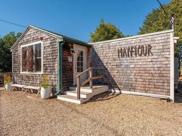 162 Main St, Essex MA 01929