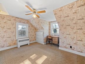 212 Pearl St, Gardner MA 01440