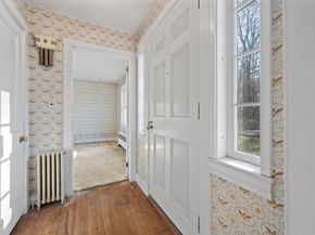 212 Pearl St, Gardner MA 01440