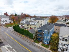 59 Barclay St, Worcester MA 01604