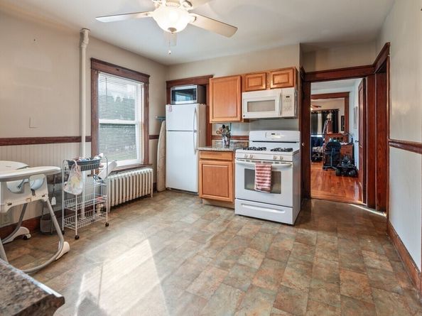 59 Barclay St, Worcester MA 01604