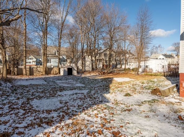 114 Green St, Gardner MA 01440