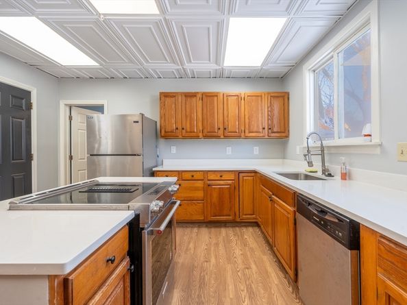 114 Green St, Gardner MA 01440