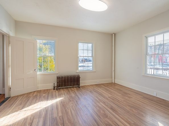 114 Green St, Gardner MA 01440