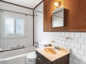 112 Hadley St, Malden MA 02148