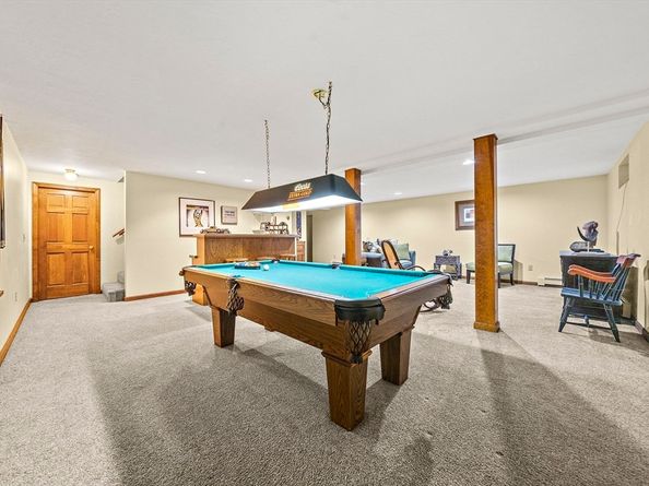 166 Armsby Rd, Sutton MA 01590