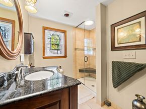 166 Armsby Rd, Sutton MA 01590