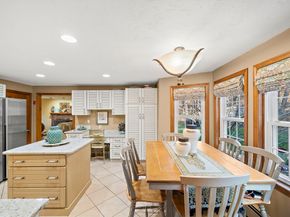 166 Armsby Rd, Sutton MA 01590