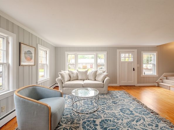 12 Spruce Ln, Duxbury MA 02332