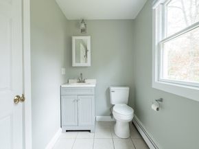 12 Spruce Ln, Duxbury MA 02332