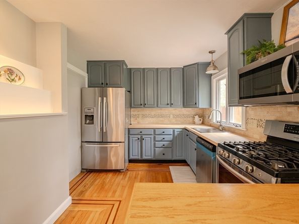 12 Spruce Ln, Duxbury MA 02332