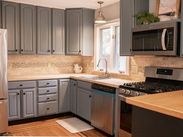 12 Spruce Ln, Duxbury MA 02332