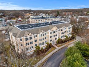 11 Cheriton Rd 102, Boston MA 02132