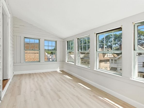 21 Upcrest Rd, Boston MA 02135