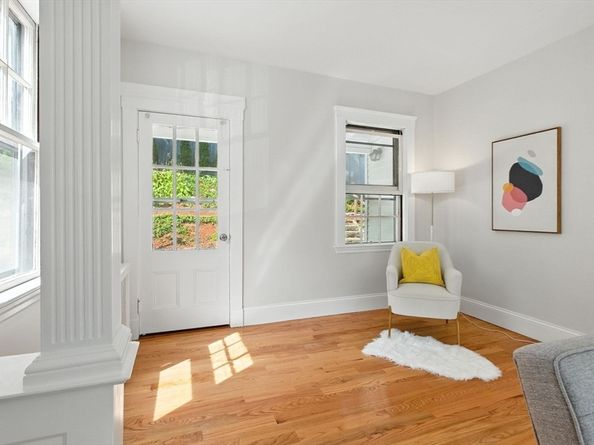 21 Upcrest Rd, Boston MA 02135