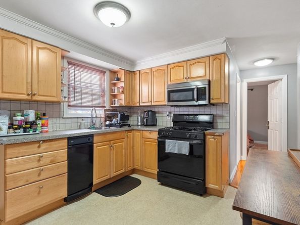 10 Everett Avenue, Boston MA 02125