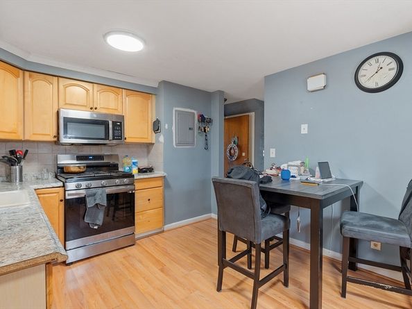 10 Everett Avenue, Boston MA 02125