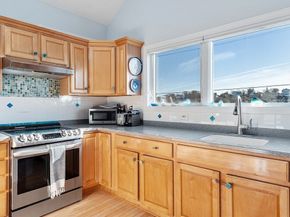 60 Rocky Neck Ave 202, Gloucester MA 01930
