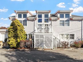 60 Rocky Neck Ave 202, Gloucester MA 01930