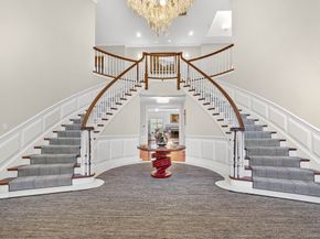 451 Wellesley St, Weston MA 02493
