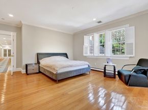 451 Wellesley St, Weston MA 02493
