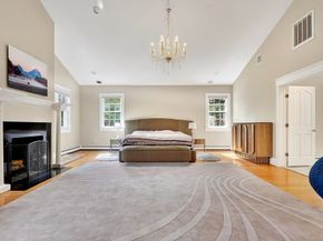 451 Wellesley St, Weston MA 02493