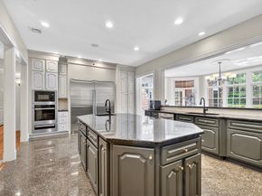 451 Wellesley St, Weston MA 02493