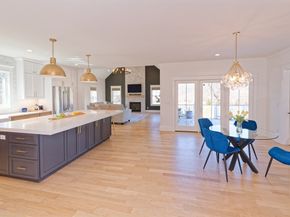 4 Dairy Farm Ln, Southborough MA 01772
