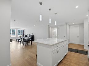 9 Independence Ave 102, Braintree MA 02184