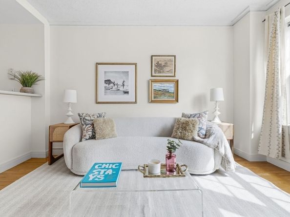 534 Beacon St 403, Boston MA 02215