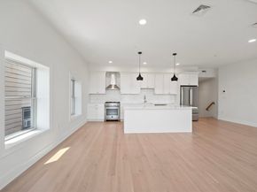 34 Salem St 301, Medford MA 02155