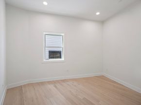 34 Salem St 301, Medford MA 02155