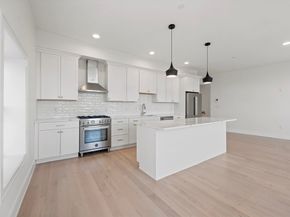 34 Salem St 301, Medford MA 02155