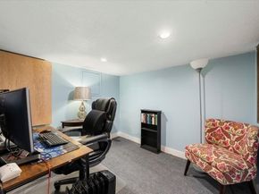 28 Everett St, Woburn MA 01801