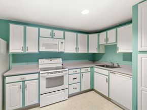 2 Ocean Ave 1M, Gloucester MA 01930