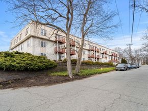 2 Ocean Ave 1M, Gloucester MA 01930