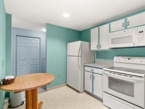 2 Ocean Ave 1M, Gloucester MA 01930